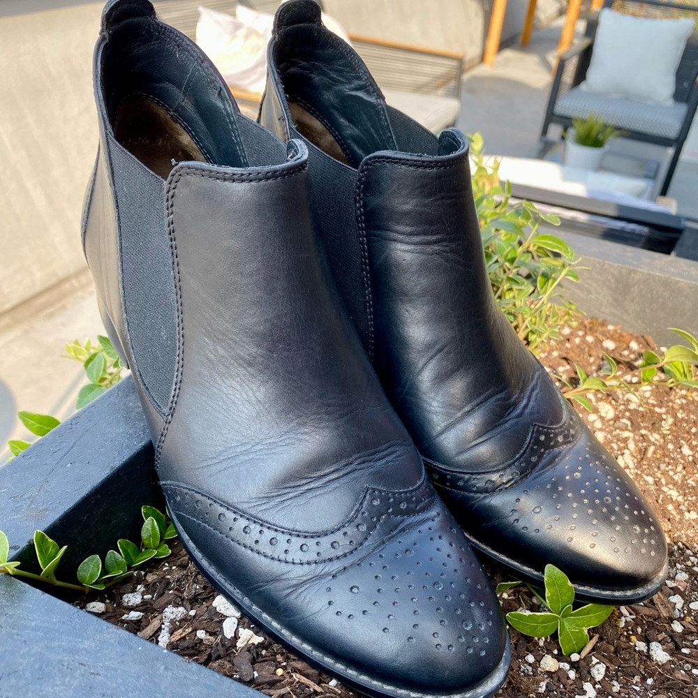 Paul Green Ankle Boot Size 7